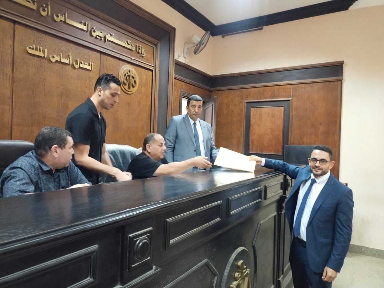 تلقى الطلبات بالنحكمة تلقى الطلبات بالنحكمة