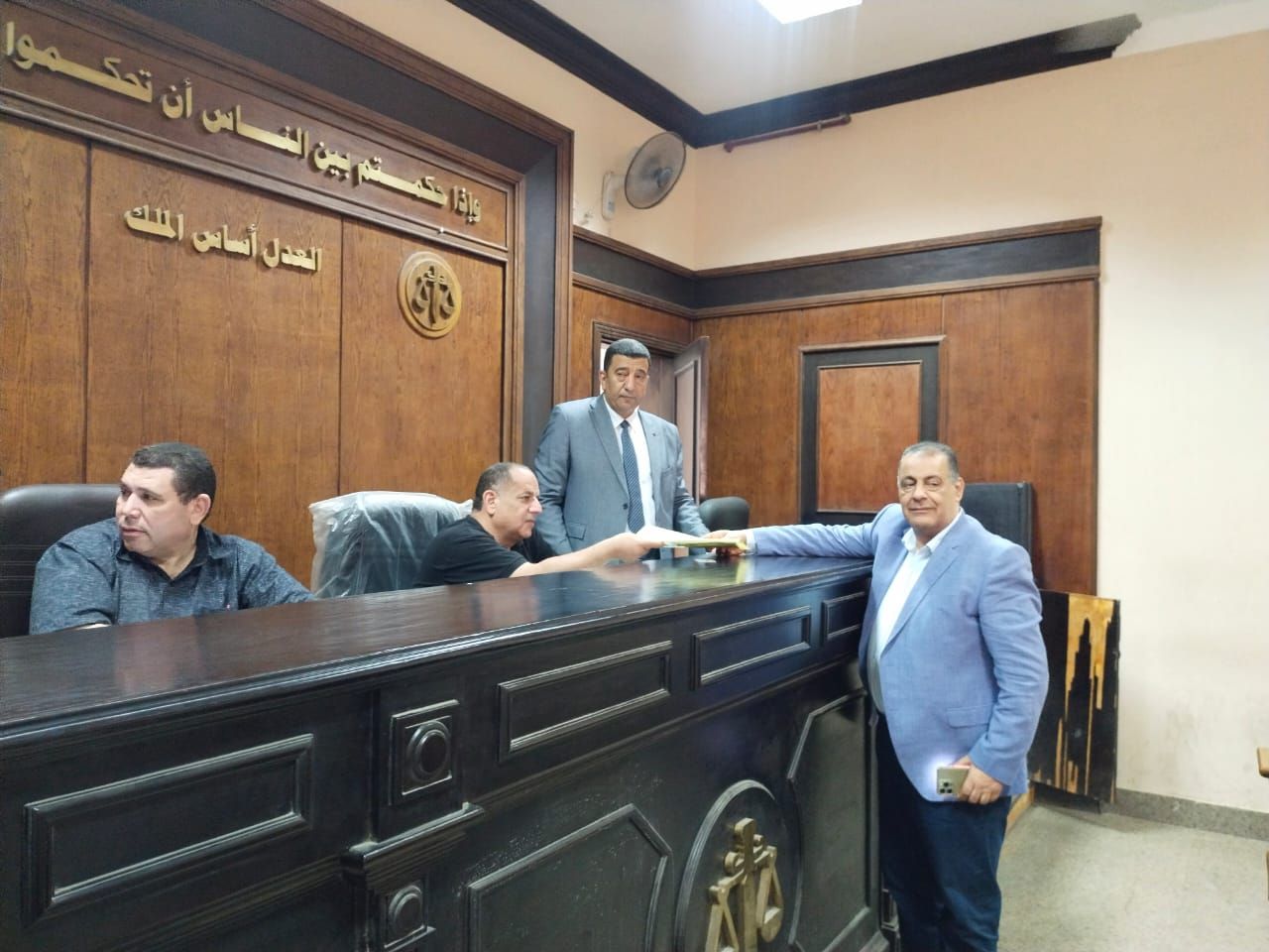 خلال تلقى الطلبات بالمحكمة خلال تلقى الطلبات بالمحكمة