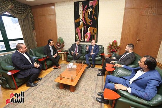 استقباله الدكتور محمود الهباش مستشار الرئيس الفلسطيني بنقابة الصحفيين استقباله الدكتور محمود الهباش مستشار الرئيس الفلسطيني بنقابة الصحفيين