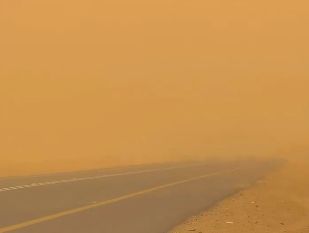 لقطات لقوة الغبرة على طريق أبو عريش بصبيا
