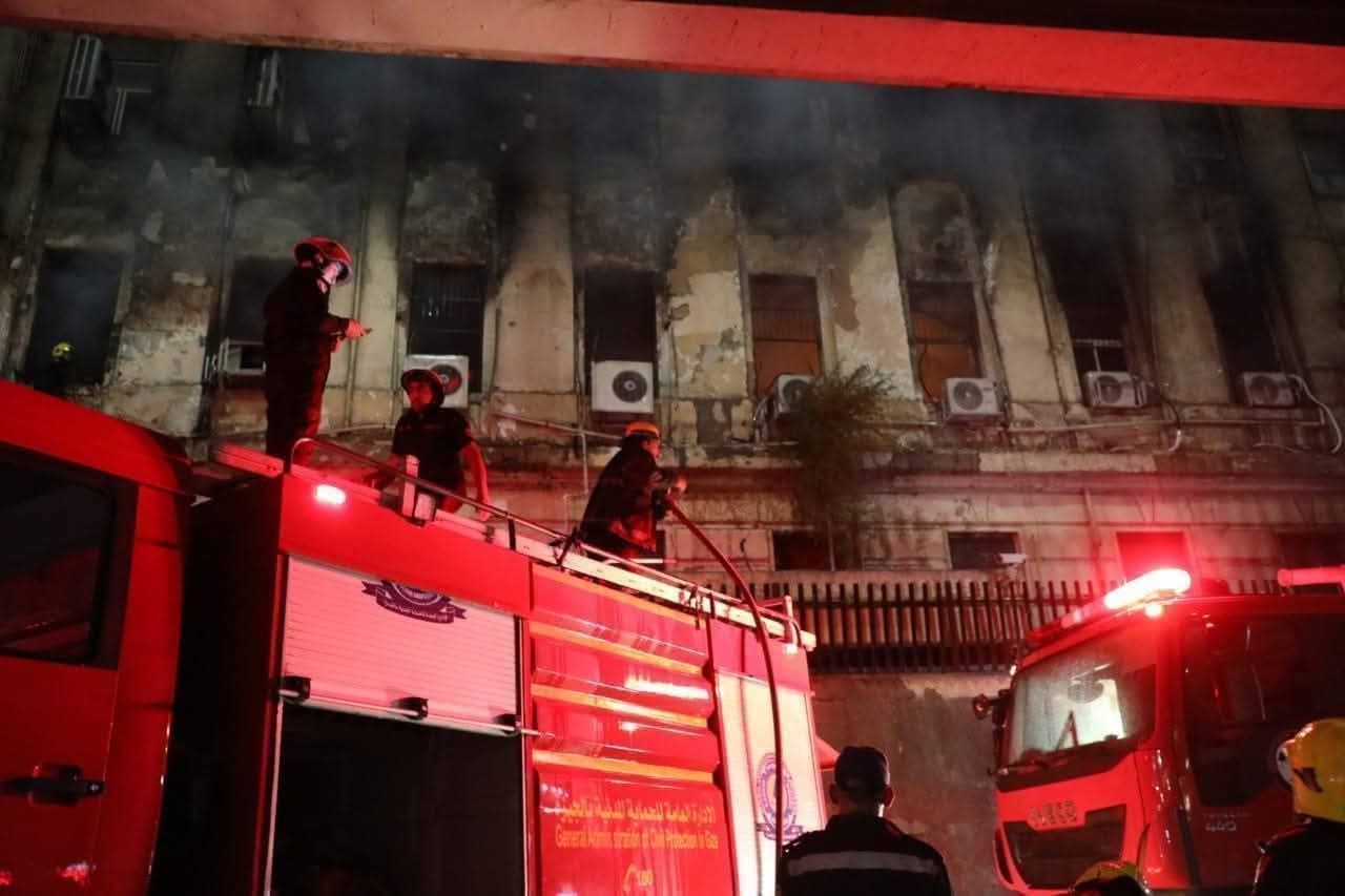 بطل من أبطال رجال الحماية المدنية (1) بطل من أبطال رجال الحماية المدنية (1)