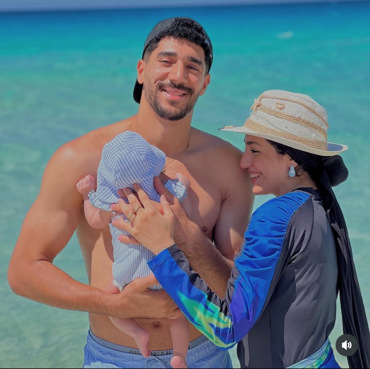 محمد سيحا حارس الأهلي محمد سيحا حارس الأهلي