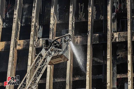 سنترال رمسيس في مراحل الاطفاء الاخيرة (4) سنترال رمسيس في مراحل الاطفاء الاخيرة (4)