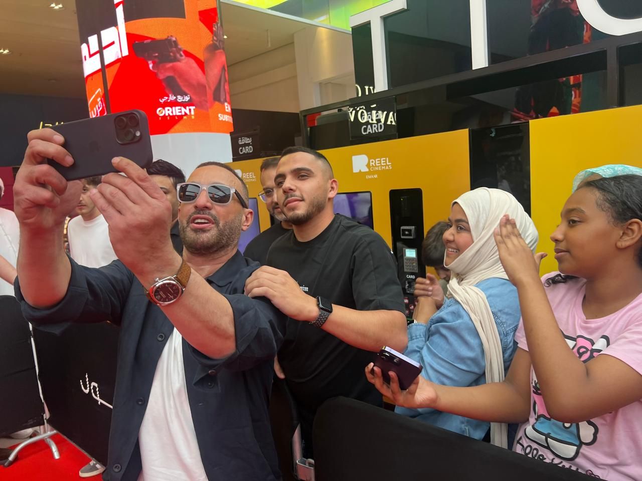أحمد السقا يقدم عرض أكشن فى احتفال عرض فيلم أحمد وأحمد في الإمارات (6) أحمد السقا يقدم عرض أكشن فى احتفال عرض فيلم أحمد وأحمد في الإمارات (6)