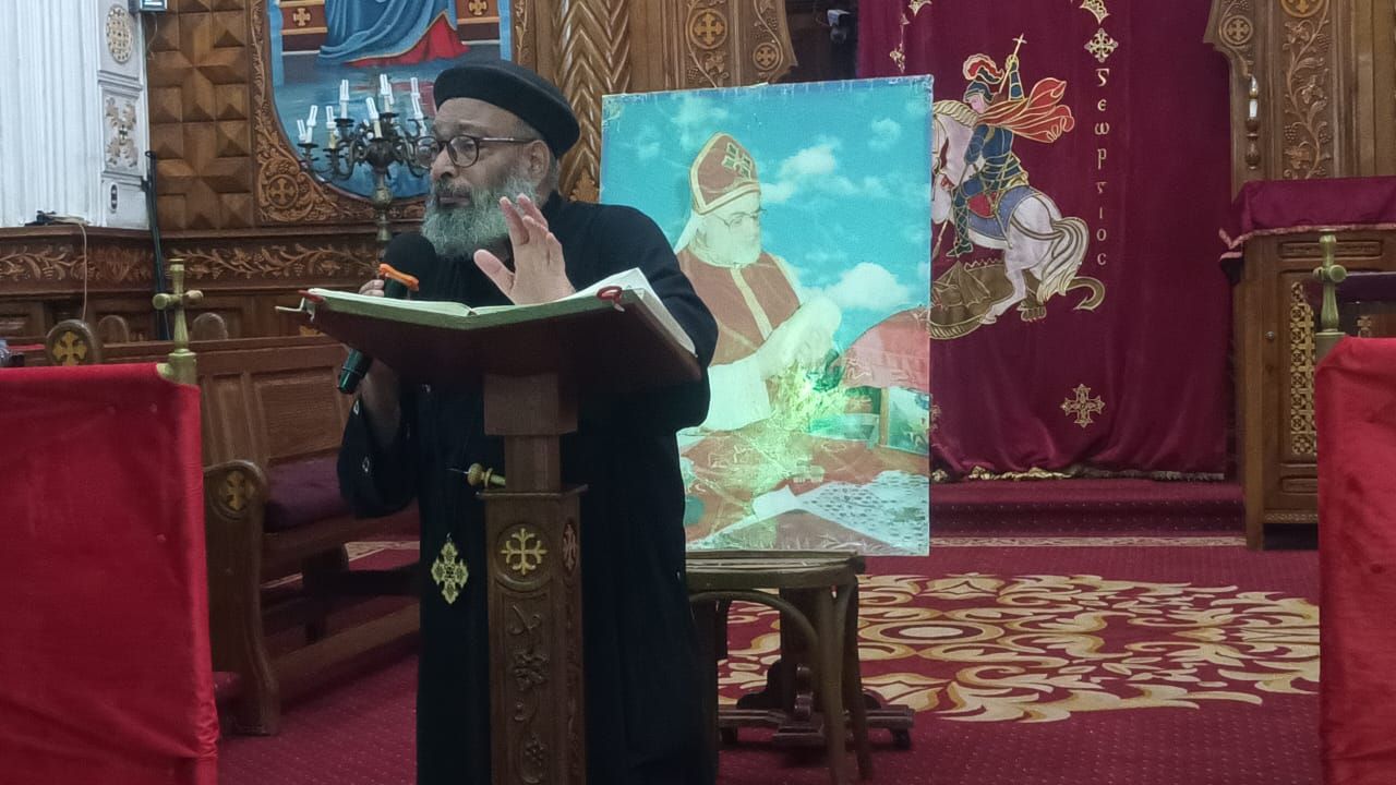 عظة في الكنيسة عظة في الكنيسة