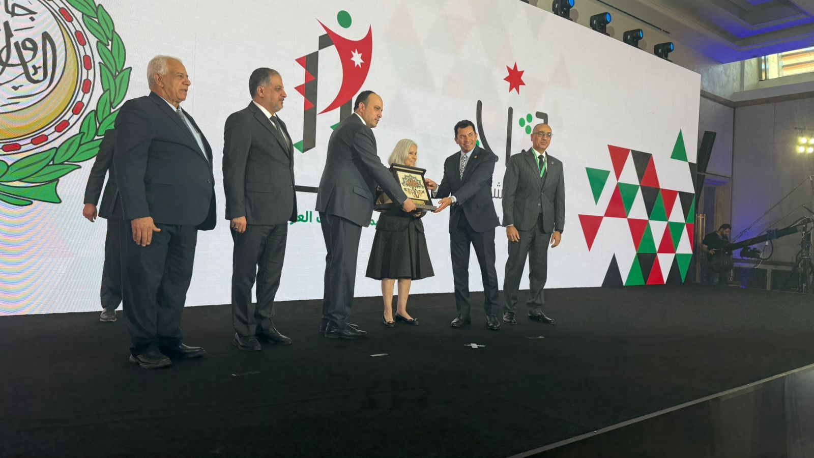 وزير الشباب والرياضة يشارك في تدشين عمّان عاصمة الشباب العربي 2025 (7)