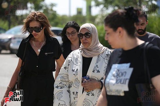 جنازة سامح عبد العزيز (2) جنازة سامح عبد العزيز (2)