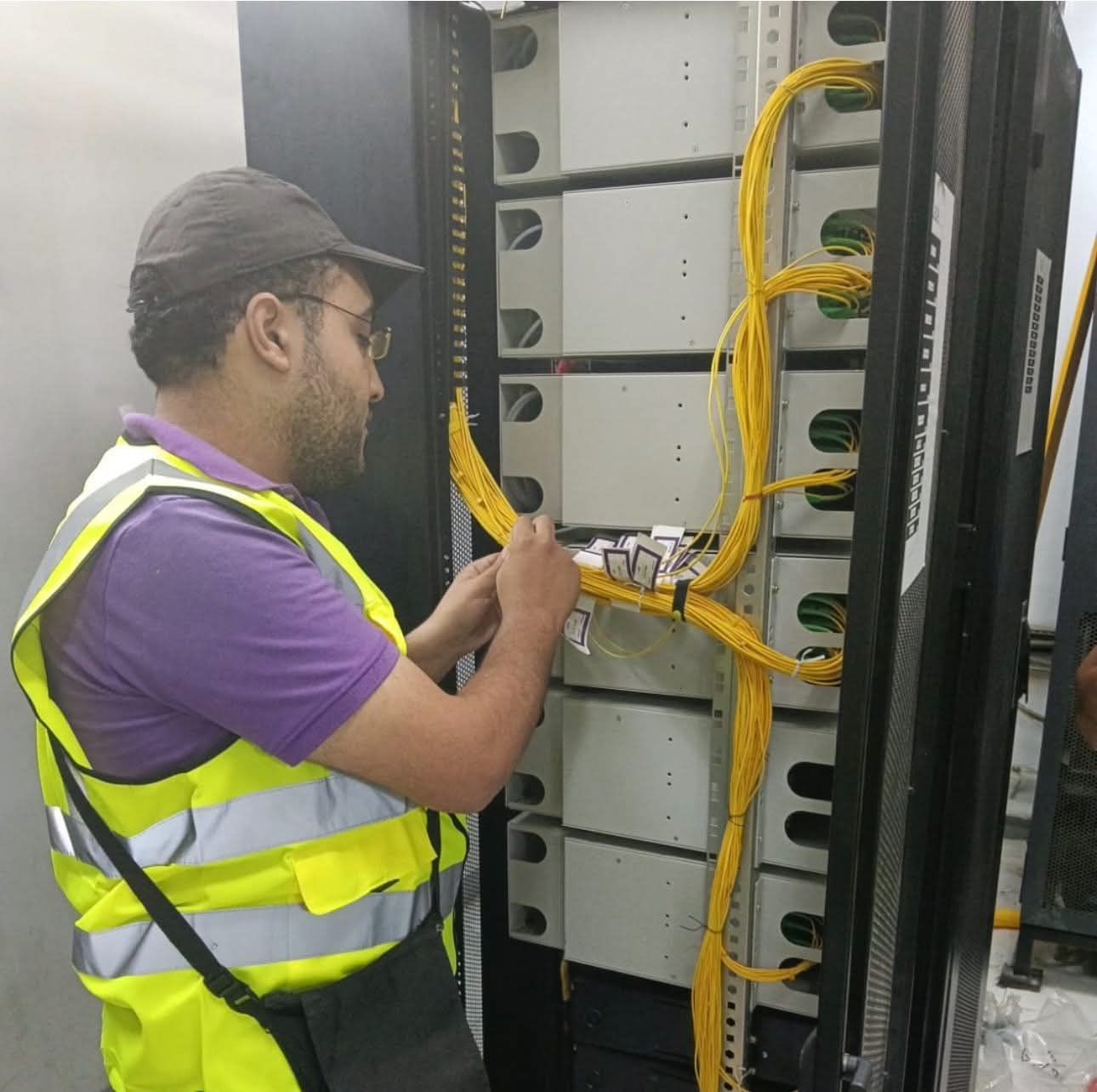 العاملون بالمصرية للاتصالات العاملون بالمصرية للاتصالات