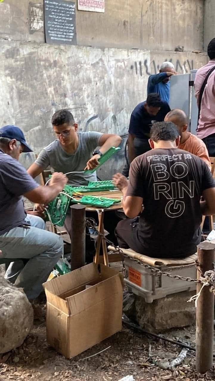 العمل فى مواقع العمل ليل نهار لإعادة الخدمة العمل فى مواقع العمل ليل نهار لإعادة الخدمة