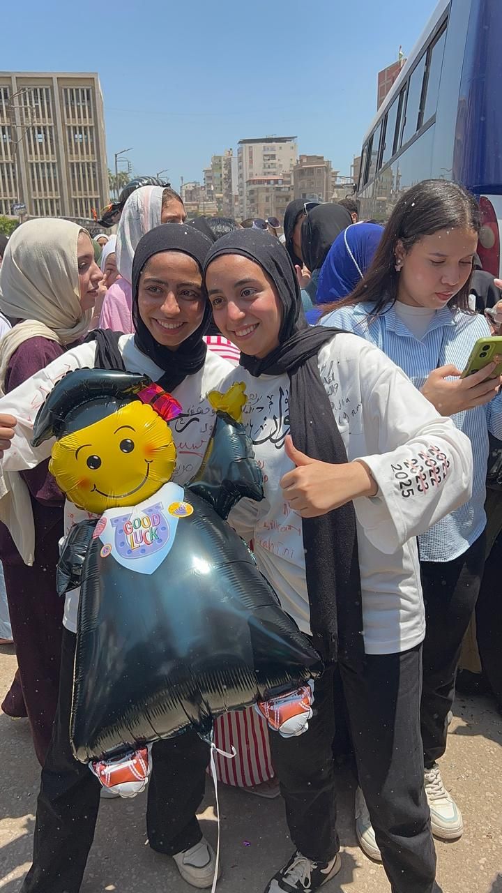 التقاط الصور التذكارية التقاط الصور التذكارية