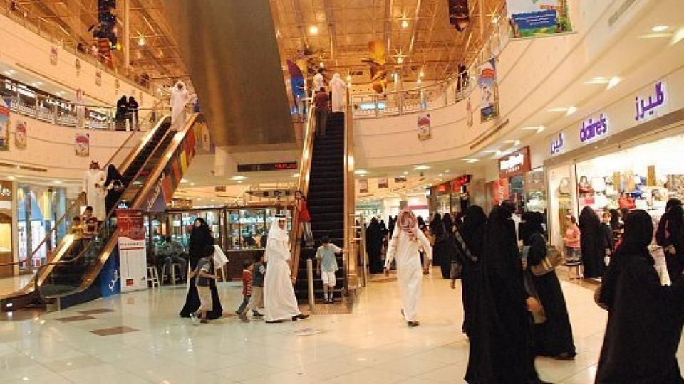 إجمالي سكان السعودية يتجاوز 35 مليون نسمة