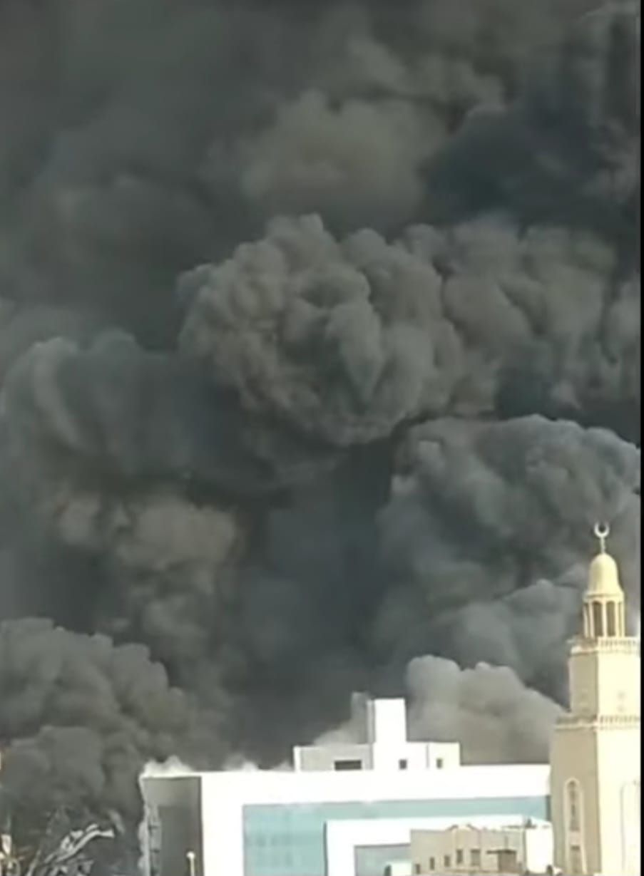 حريق مصنع بدر (7) حريق مصنع بدر (7)