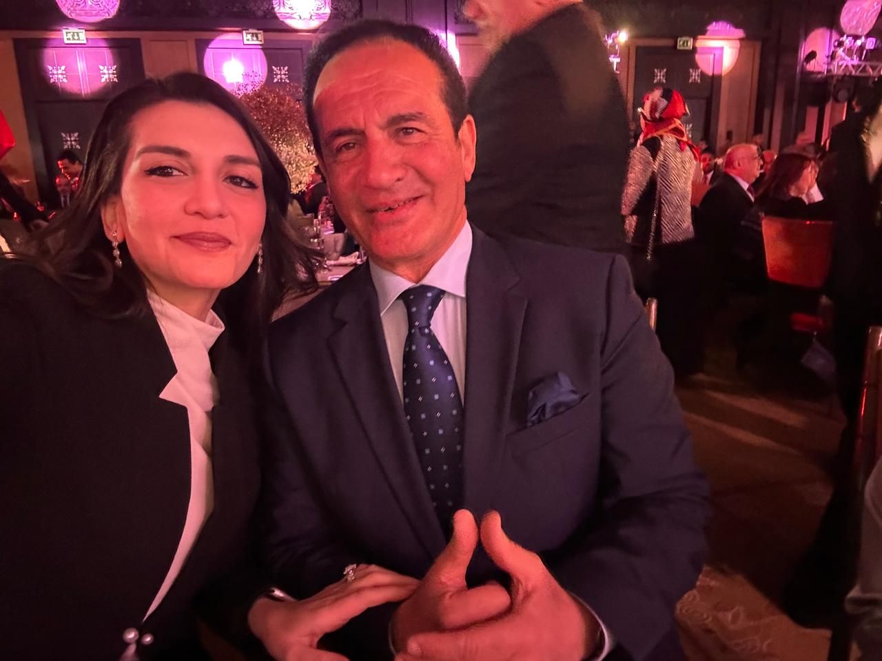 محمد ثروت وابنته محمد ثروت وابنته