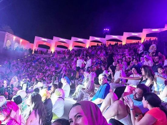 المسرح الرومانى (2) المسرح الرومانى (2)