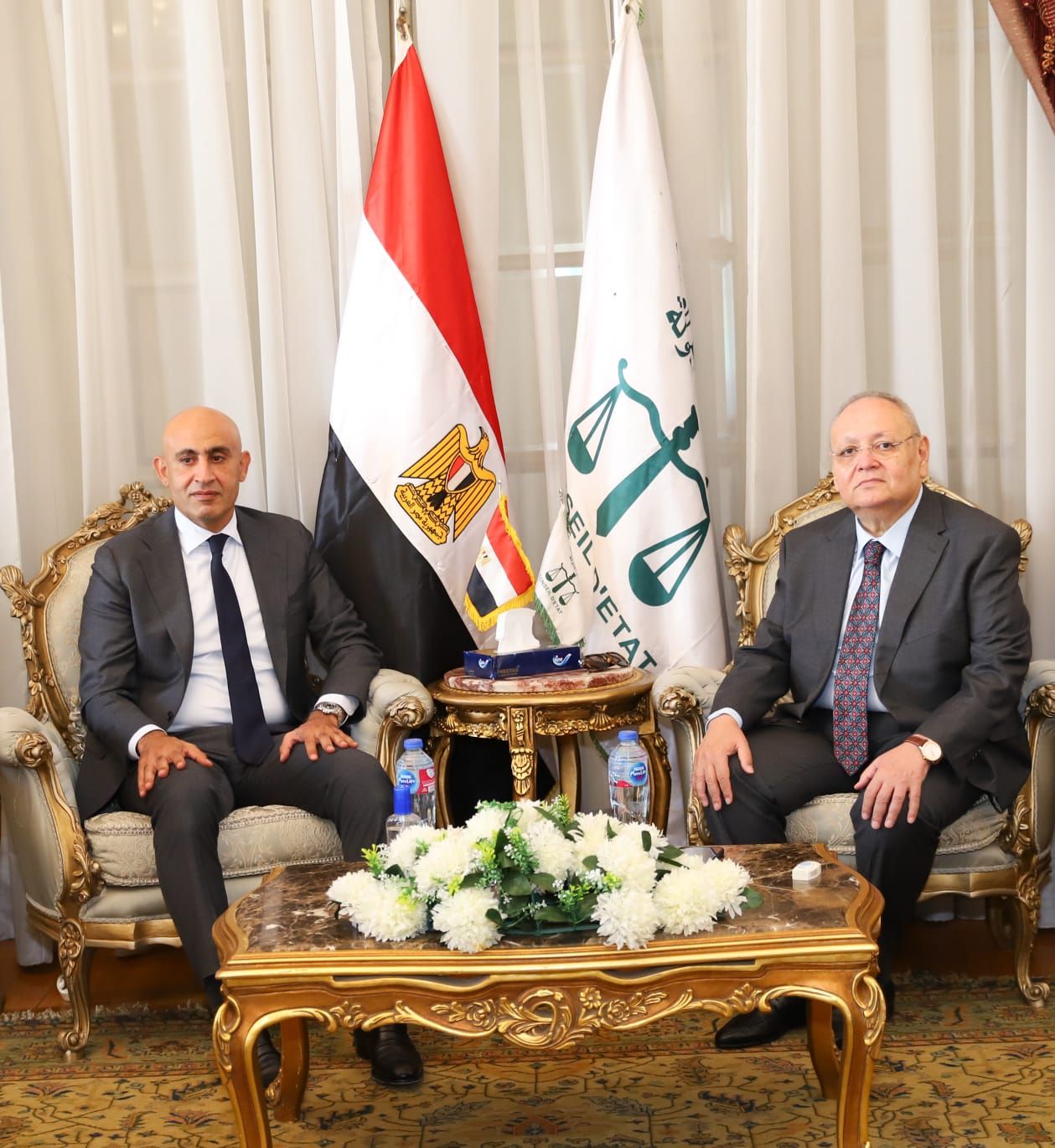 رئيس مجلس الدولة يستقبل وزير التربية والتعليم لتهنئته (2) رئيس مجلس الدولة يستقبل وزير التربية والتعليم لتهنئته (2)