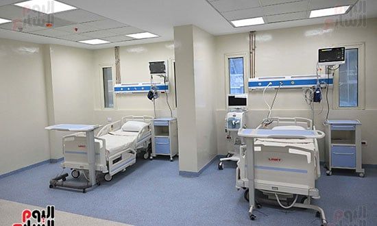 رئيس الوزراء يتفقد مستشفى شرق الإسكندرية (2) رئيس الوزراء يتفقد مستشفى شرق الإسكندرية (2)