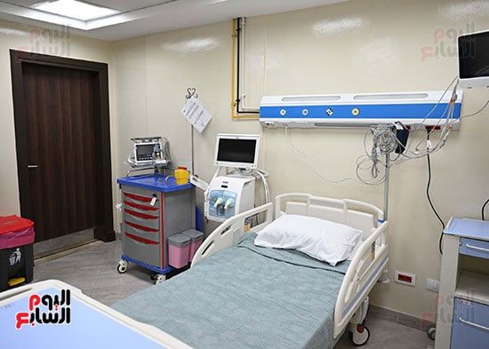 رئيس الوزراء يتفقد مستشفى شرق الإسكندرية (9) رئيس الوزراء يتفقد مستشفى شرق الإسكندرية (9)