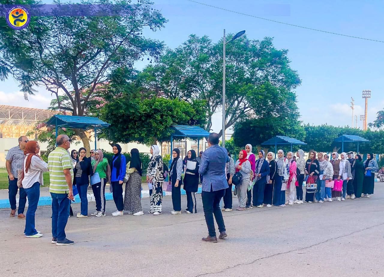 إقبال كبير لطلاب الثانوية العامة في الاختبارات إقبال كبير لطلاب الثانوية العامة في الاختبارات