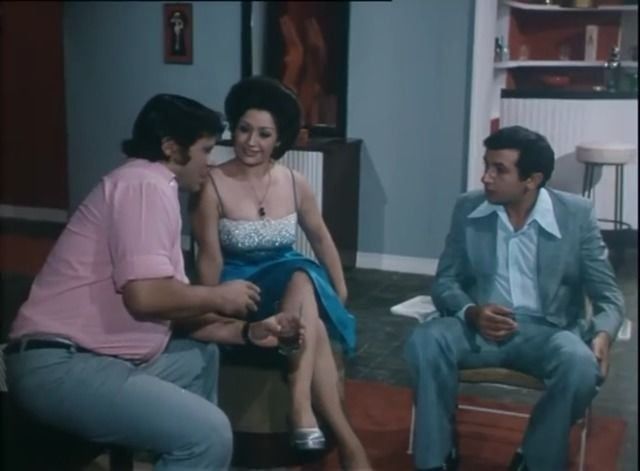 لقاء هناك 1 لقاء هناك 1