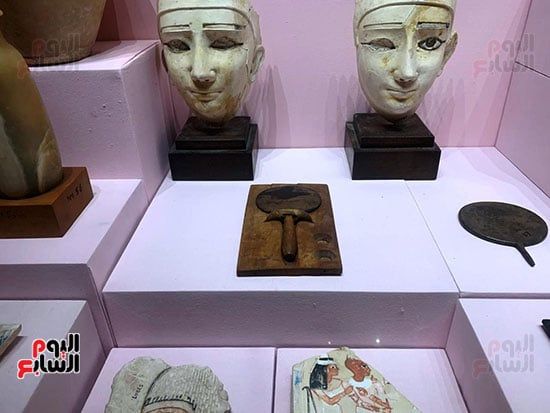 قطع،اثرية-لمستحضرات-التجميل- قطع،اثرية-لمستحضرات-التجميل-