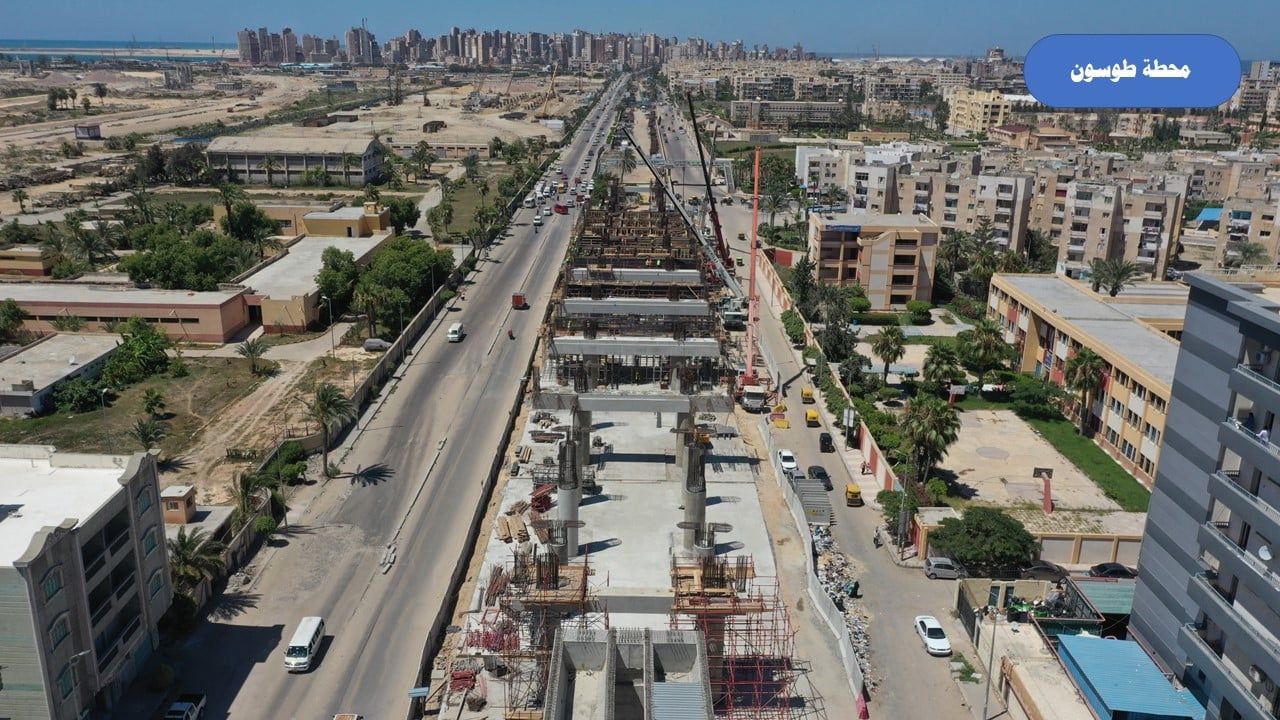 تركيب الكمرات بمشروع المرحلة الأولى من مترو الإسكندرية (5)