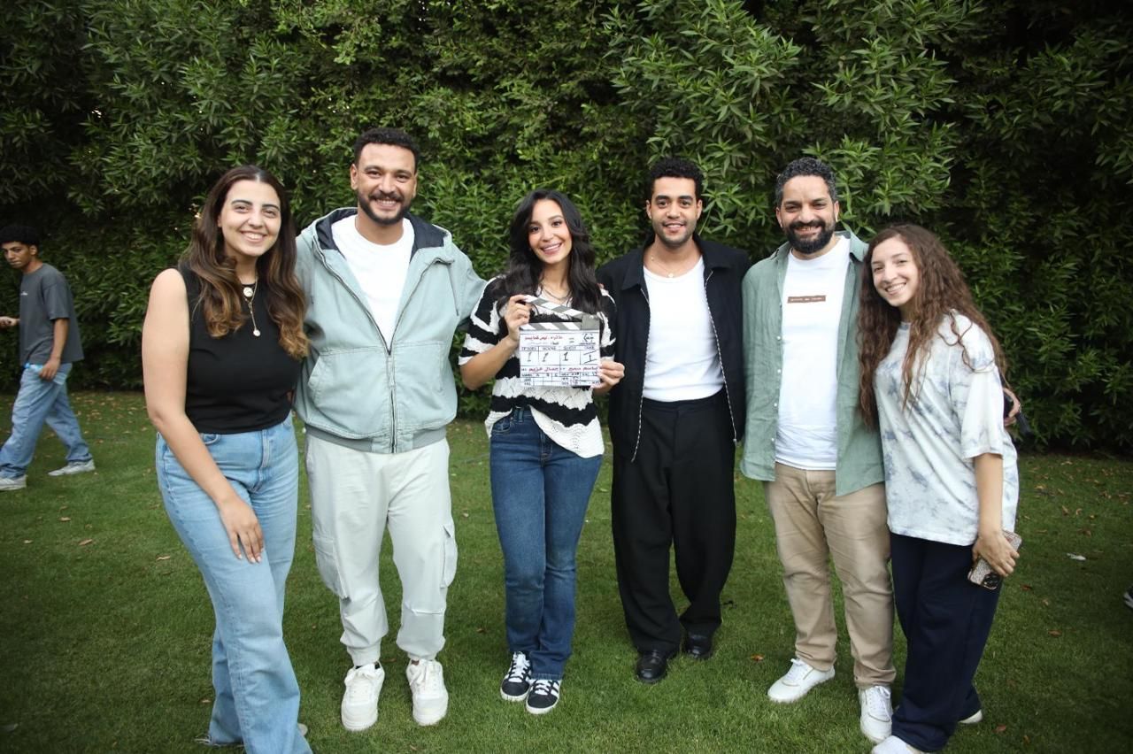 نجوم حكاية فلاش باك من مسلسل ما تراه نجوم حكاية فلاش باك من مسلسل ما تراه