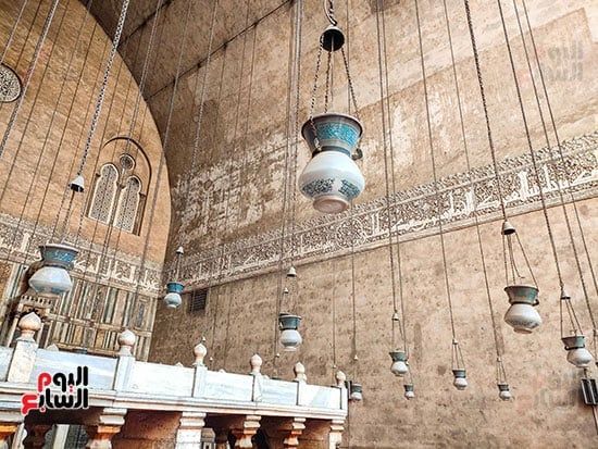 97113-قناديل-معلقة-بسلاسل-نحاسية 97113-قناديل-معلقة-بسلاسل-نحاسية