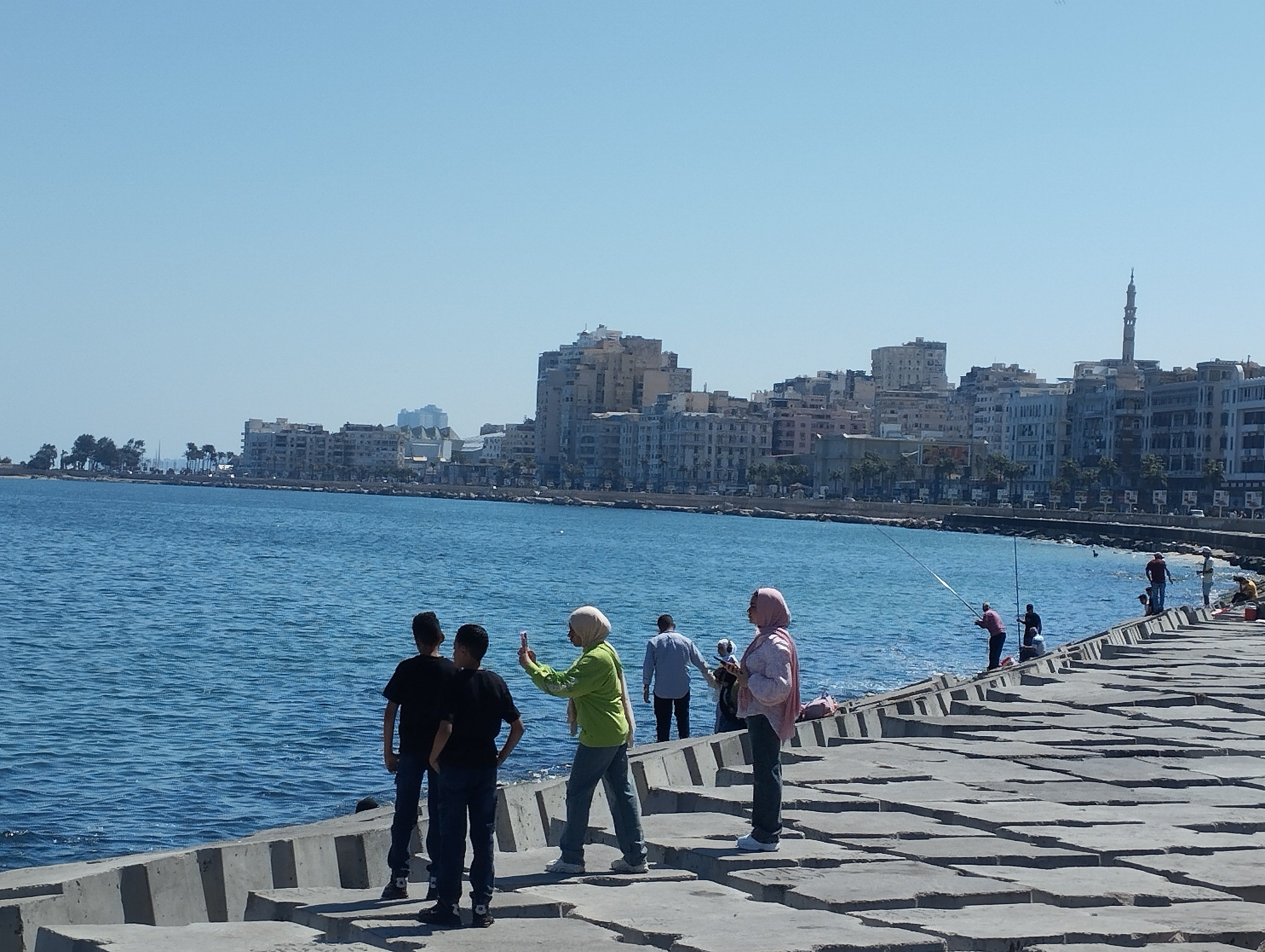درجات الحرارة. بالاسكندرية درجات الحرارة. بالاسكندرية
