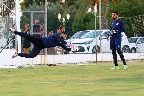 النادي المصري (2)