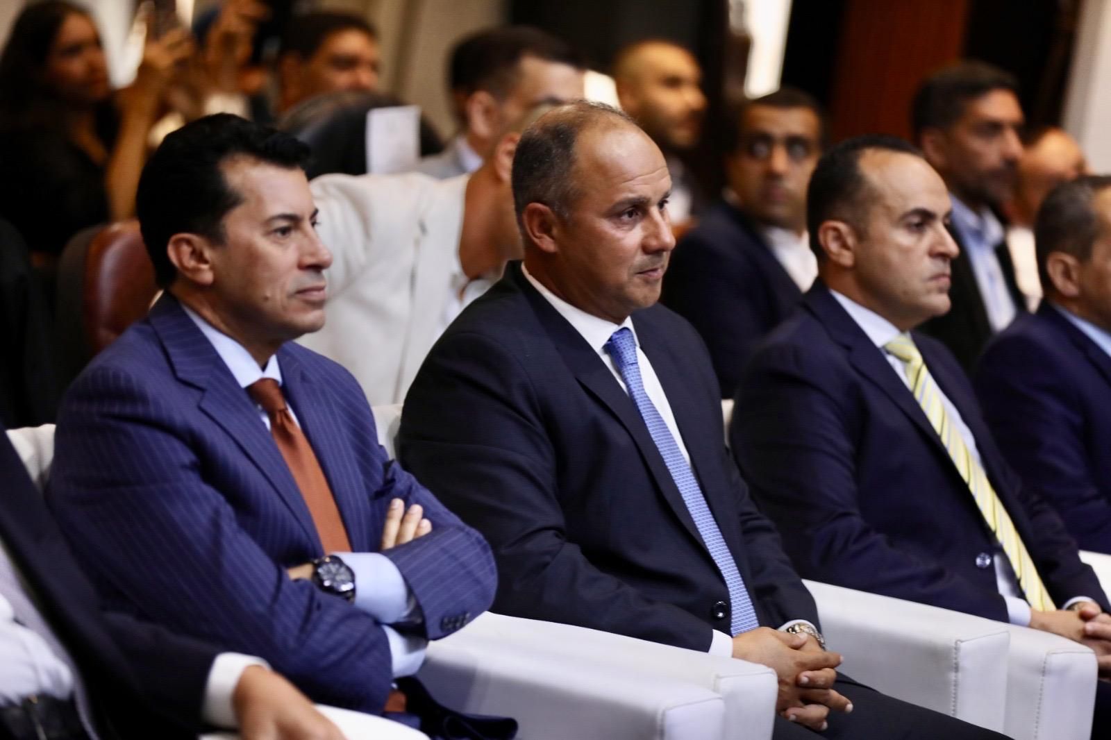 أشرف صبحى ومرجان رئيسية أشرف صبحى ومرجان رئيسية