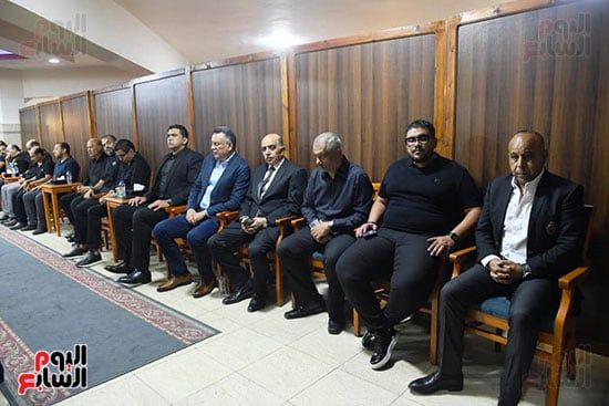 جانب من عزاء ميمى عبد الرازق فى القاهرة جانب من عزاء ميمى عبد الرازق فى القاهرة