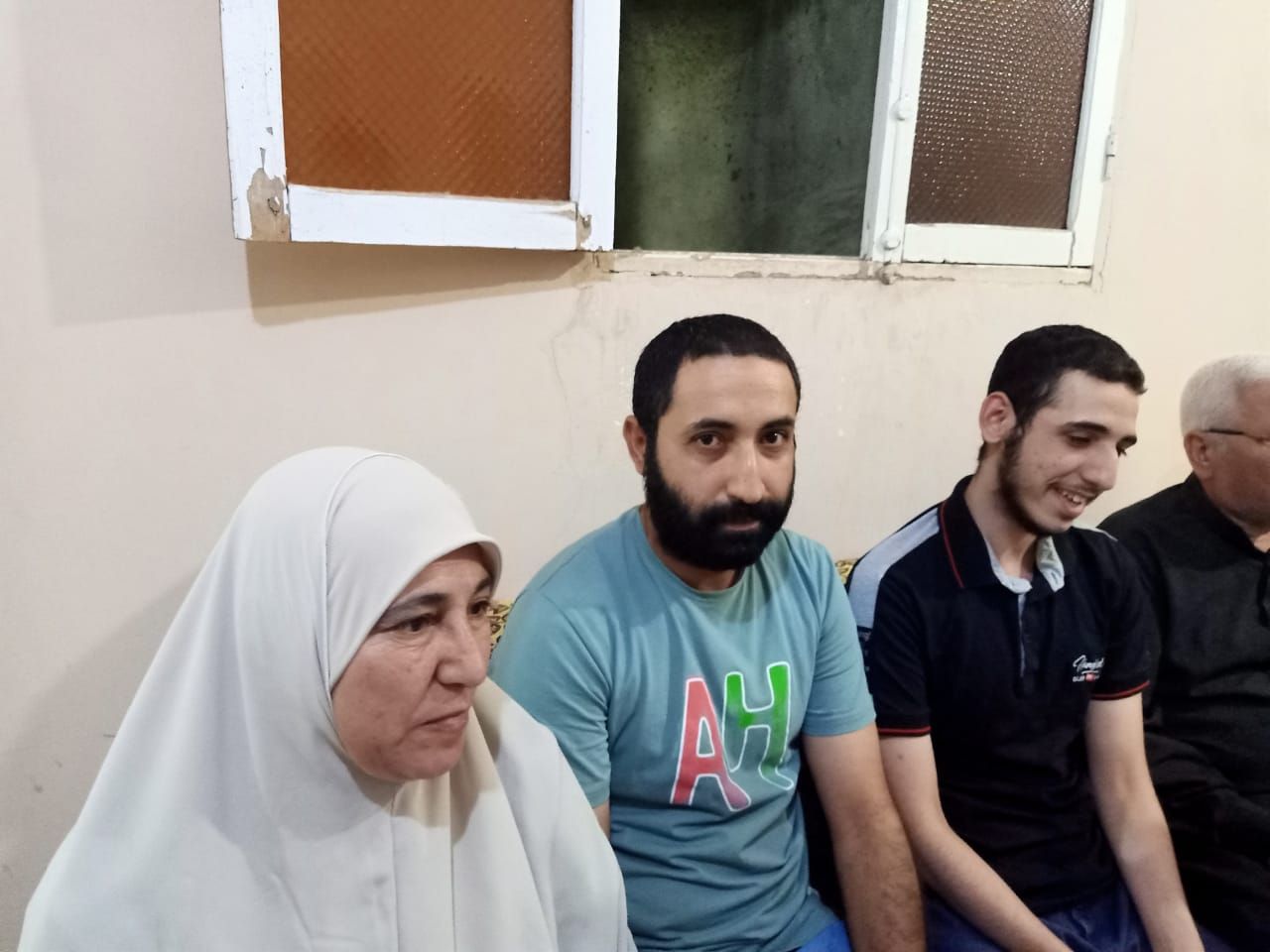 زغاريد وفرحة فى منزل الأولى علمى علوم ببنى سويف (7) زغاريد وفرحة فى منزل الأولى علمى علوم ببنى سويف (7)