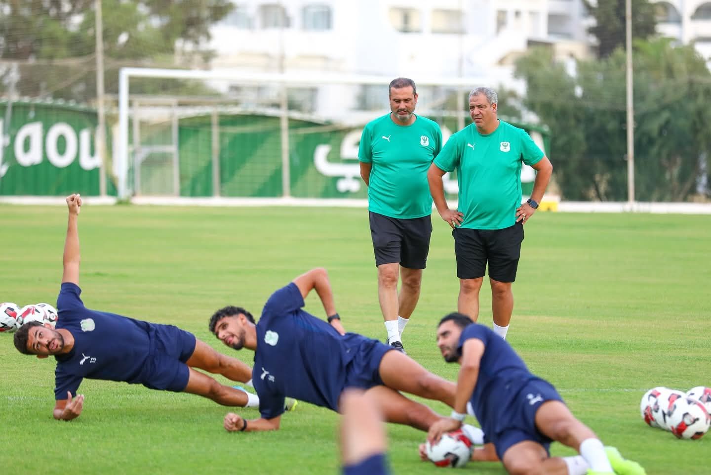 تدريبات بدنية للاعبي المصري في تونس