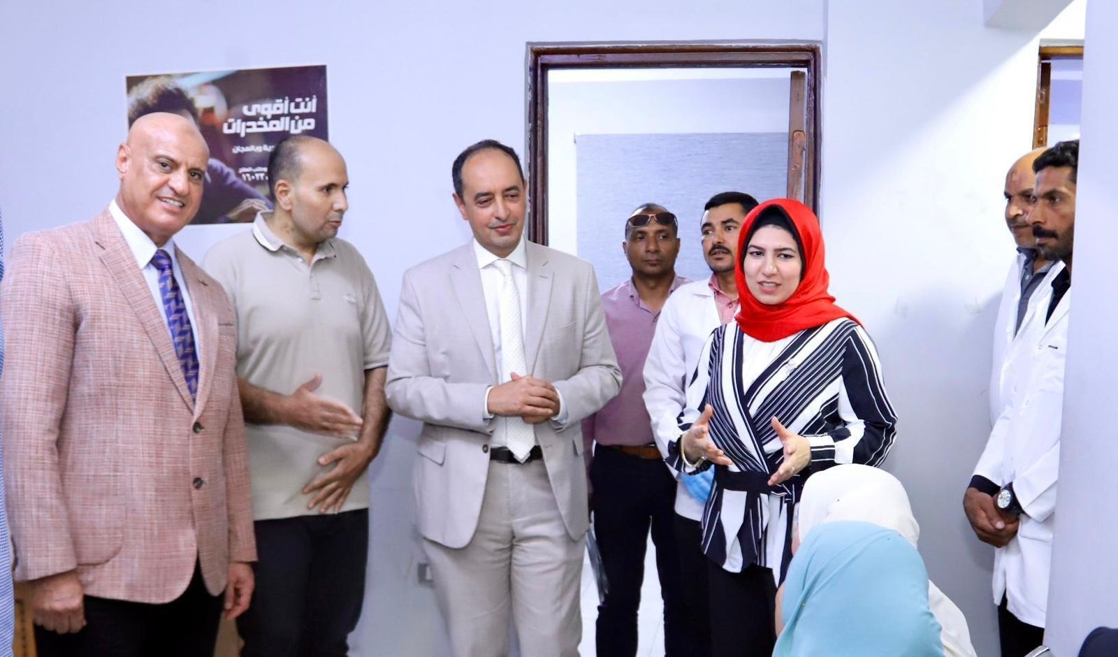 الدكتور عمرو عثمان مدير صندوق مكافحة الإدمان والمهندسة شيماء الصديق خلال تفقد عيادات مركز العزيمة لعلاج الإدمان بدمياط الدكتور عمرو عثمان مدير صندوق مكافحة الإدمان والمهندسة شيماء الصديق خلال تفقد عيادات مركز العزيمة لعلاج الإدمان بدمياط