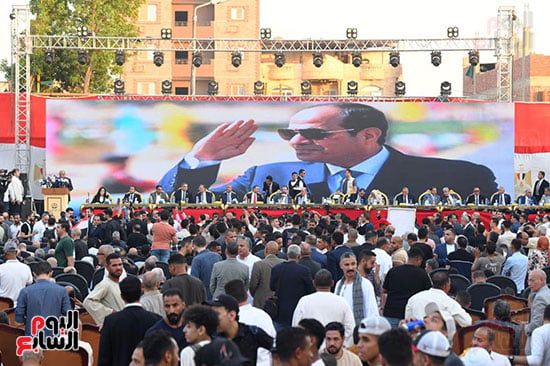 بدء المؤتمر الجماهيرى لحزب الجبهة الوطنية بالجيزة بدء المؤتمر الجماهيرى لحزب الجبهة الوطنية بالجيزة