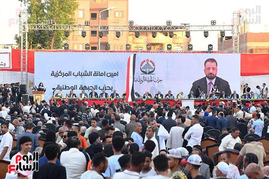 حضور كثيف على مؤتمر حزب الجبهة بالهرم حضور كثيف على مؤتمر حزب الجبهة بالهرم