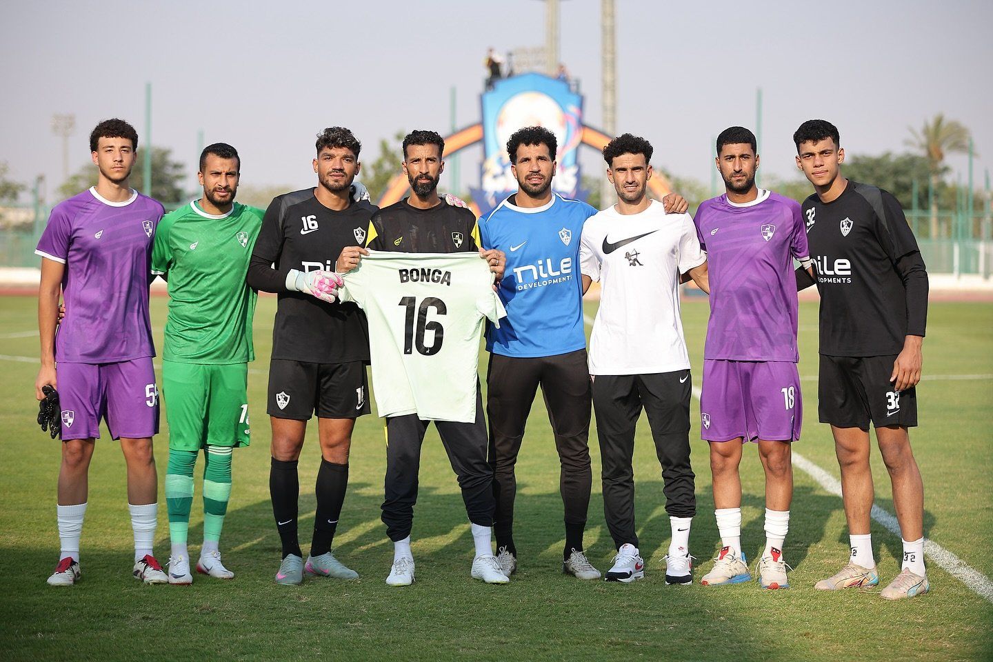 لاعبو دجلة والزمالك وتيشيرت بونجا لاعبو دجلة والزمالك وتيشيرت بونجا
