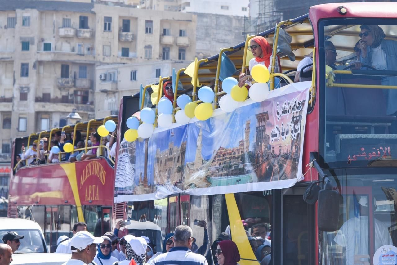 موكب احتفال1