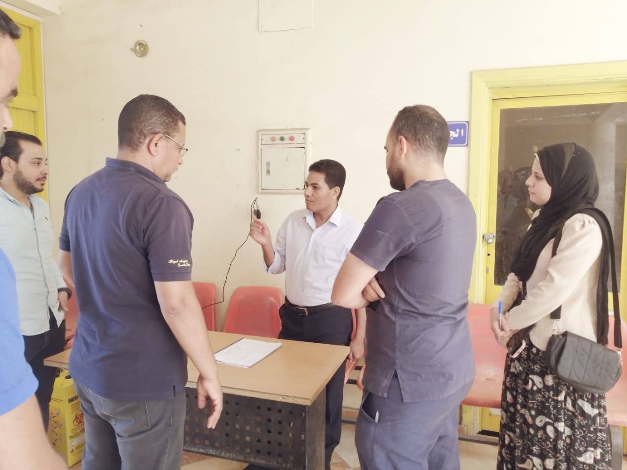 وكيل صحة الأقصر يتابع المبادرات الرئاسية بالوحدات الصحية وكيل صحة الأقصر يتابع المبادرات الرئاسية بالوحدات الصحية