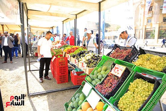 الخضروات و الفاكهة بسوق اليوم الواحد الخضروات و الفاكهة بسوق اليوم الواحد