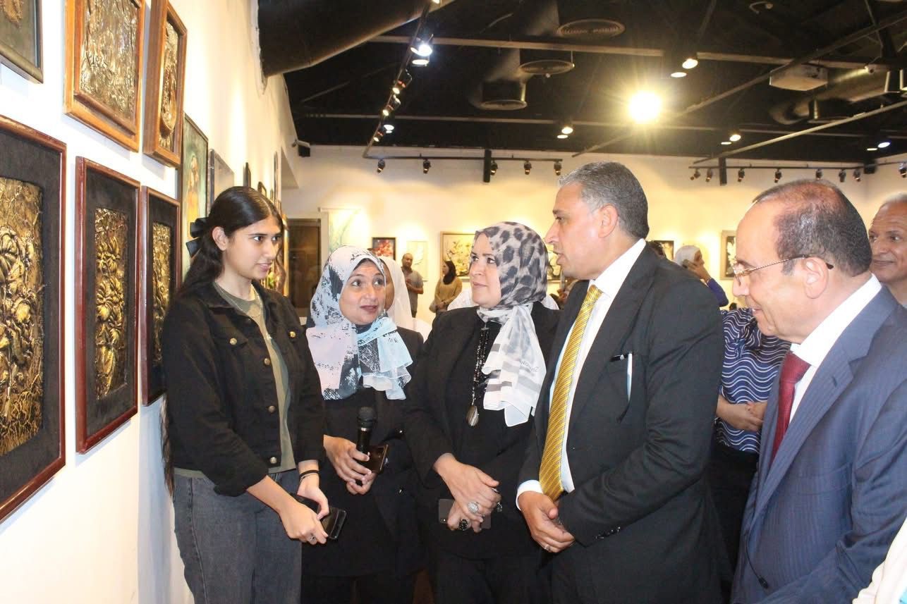 مديرية تعليم الجيزة تفتتح معرض معلمى التربية الفنية (3)