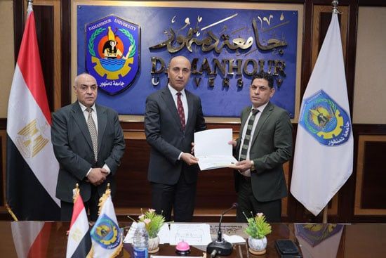 بعض التكريمات داخل جامعة دمنهور بعض التكريمات داخل جامعة دمنهور