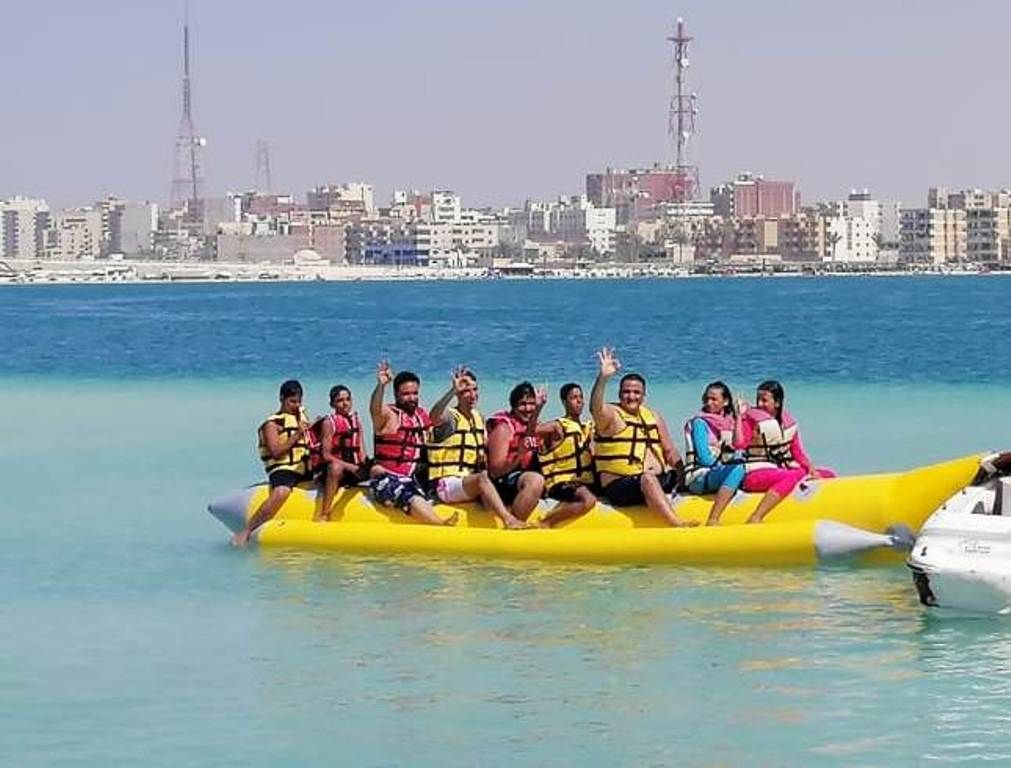 جمال شواطئ مطروح الساحل الشمالي تجذب ألاف المصطافين (6) جمال شواطئ مطروح الساحل الشمالي تجذب ألاف المصطافين (6)