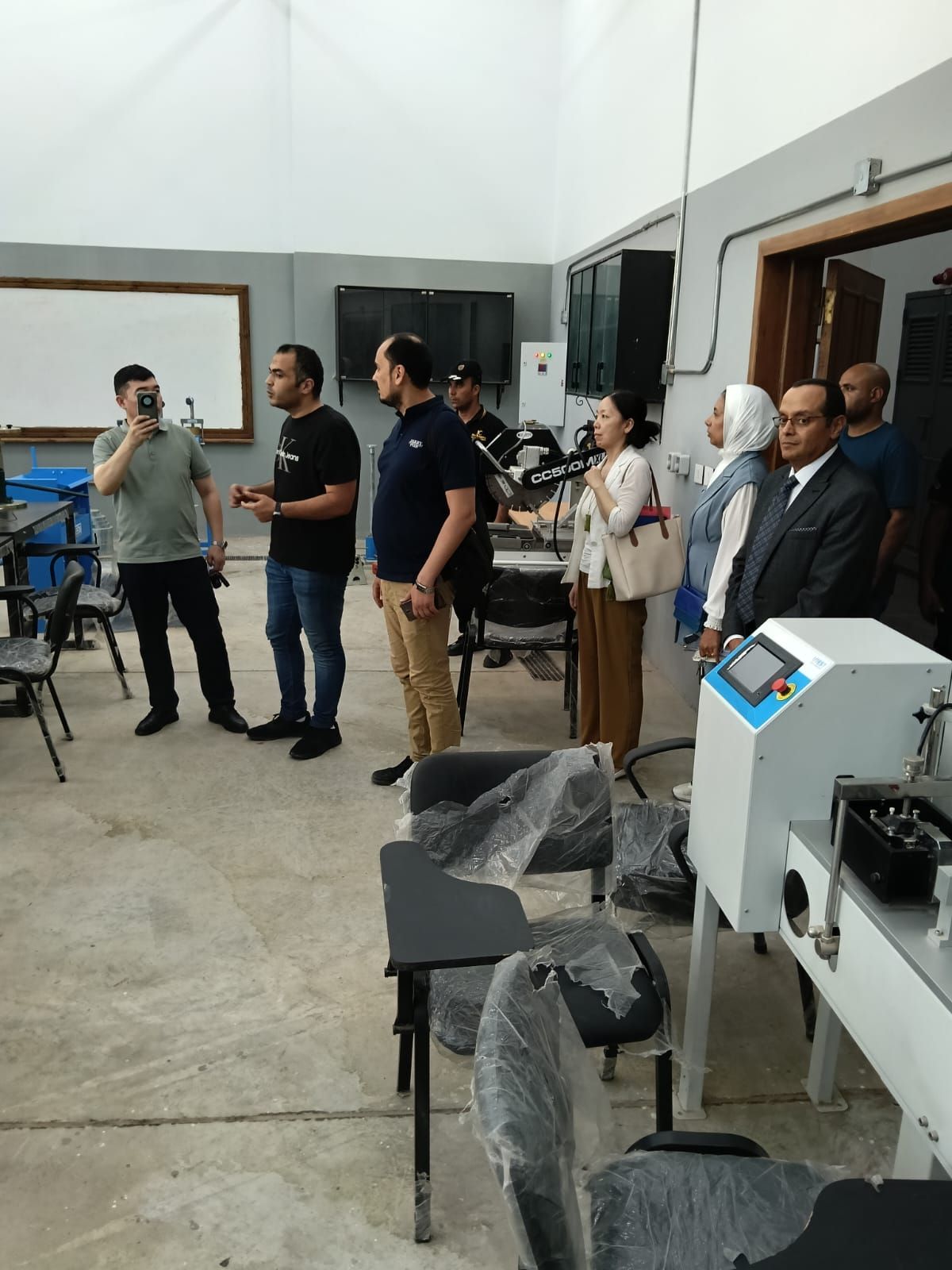 رئيس جامعة دمنهور يستقبل وفدا رفيع المستوى من جامعة شاندونج الصينية (6) رئيس جامعة دمنهور يستقبل وفدا رفيع المستوى من جامعة شاندونج الصينية (6)