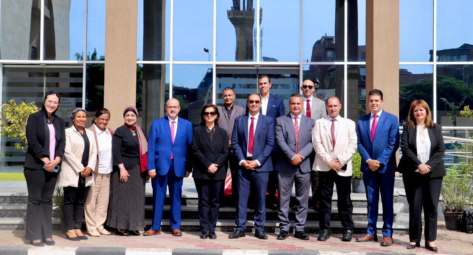 الدكتور عمرو عثمان مدير صندوق مكافحة الإدمان والدكتورة حنان بلخي، المدير الإقليمي لمنظمة الصحة العالمية الدكتور عمرو عثمان مدير صندوق مكافحة الإدمان والدكتورة حنان بلخي، المدير الإقليمي لمنظمة الصحة العالمية