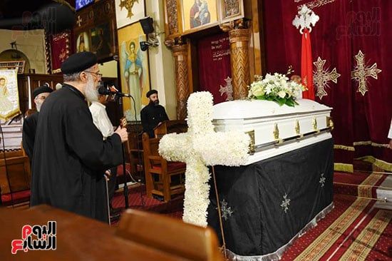 جنازة الراحل لطفي لبيب (2) جنازة الراحل لطفي لبيب (2)
