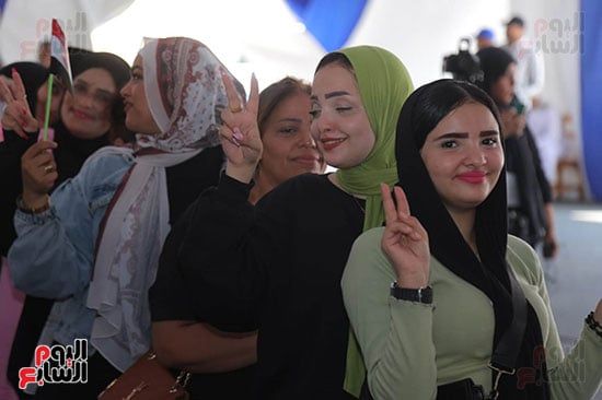Gen Z يزين مشهد انتخابات مجلس الشيوخ 2025 بحضور لافت ومشاركة فعالة (8) Gen Z يزين مشهد انتخابات مجلس الشيوخ 2025 بحضور لافت ومشاركة فعالة (8)