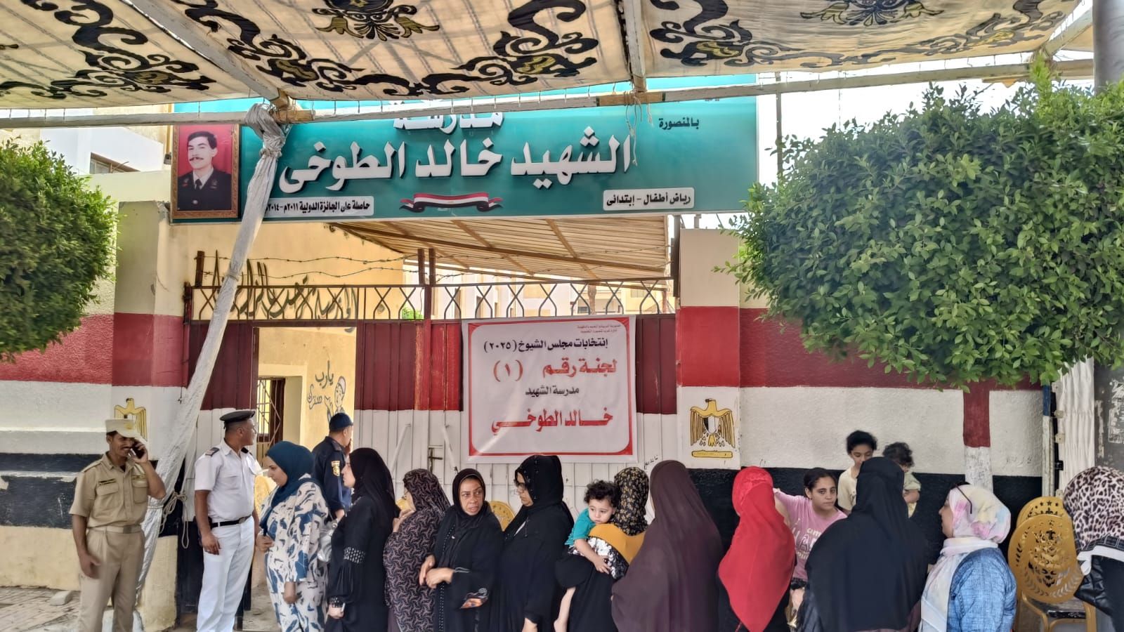 اقبال كبير من السيدات فى انتخابات الشيوخ بالدقهلية (4) اقبال كبير من السيدات فى انتخابات الشيوخ بالدقهلية (4)