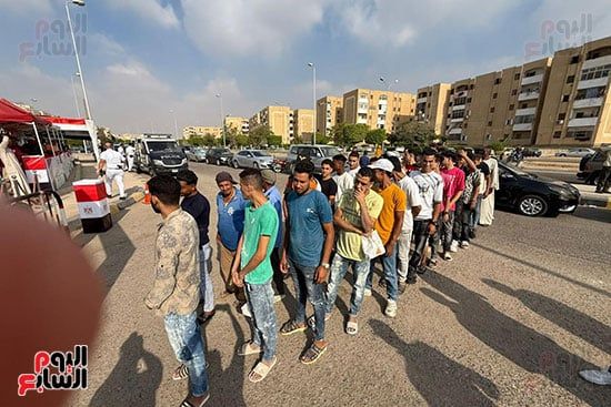 طوابير الناخبين فى الشيخ زايد طوابير الناخبين فى الشيخ زايد