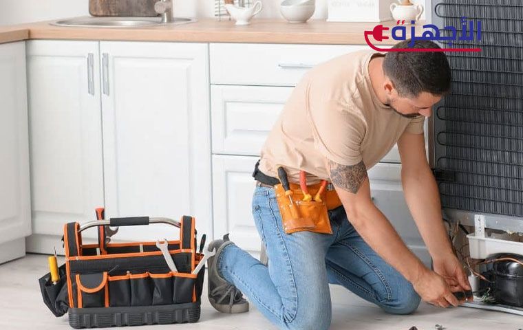 أدوات أساسية لـتصليح الثلاجة في المنزل